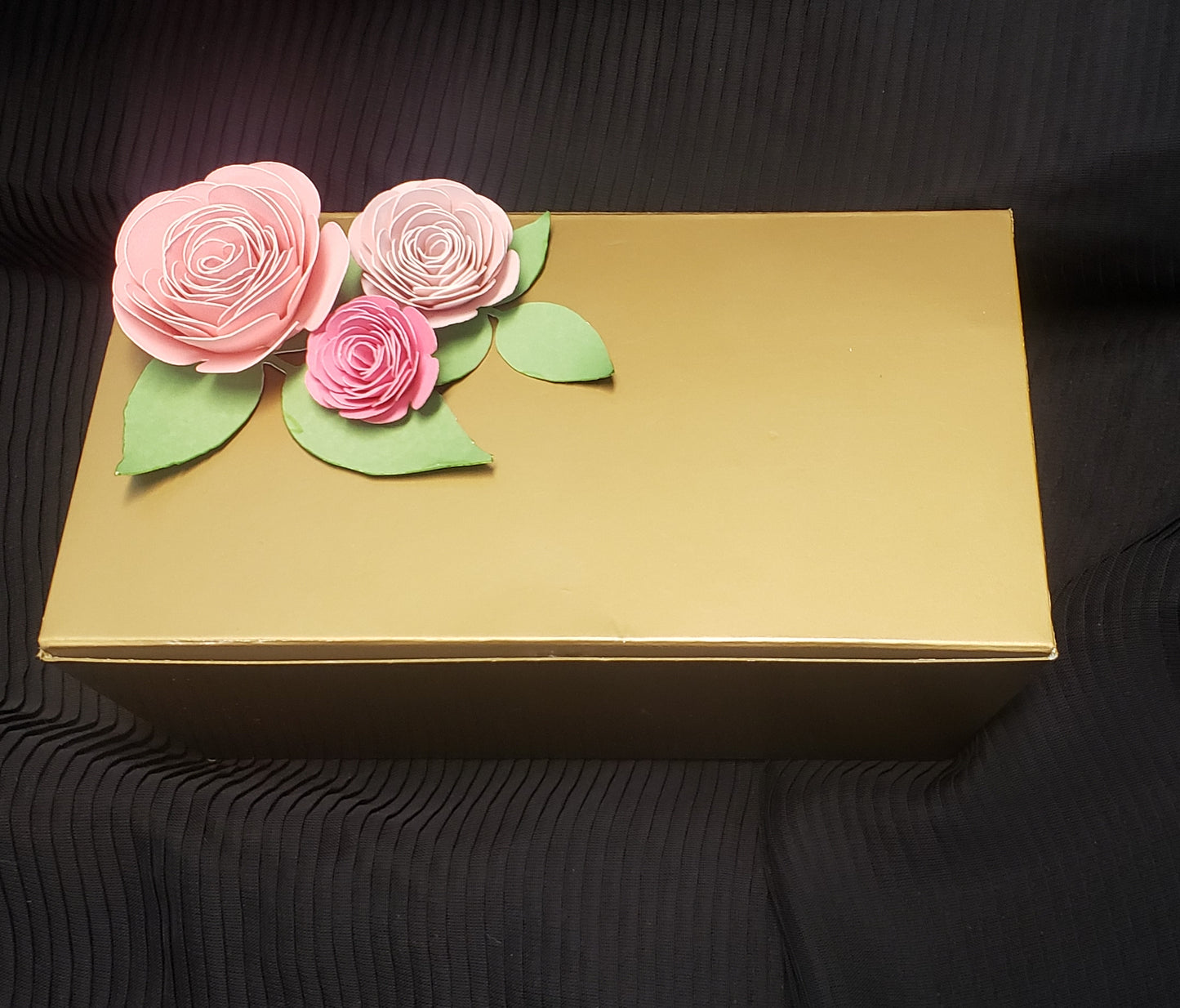 
                  
                    Moments That Matter — Rose Gift Box
                  
                