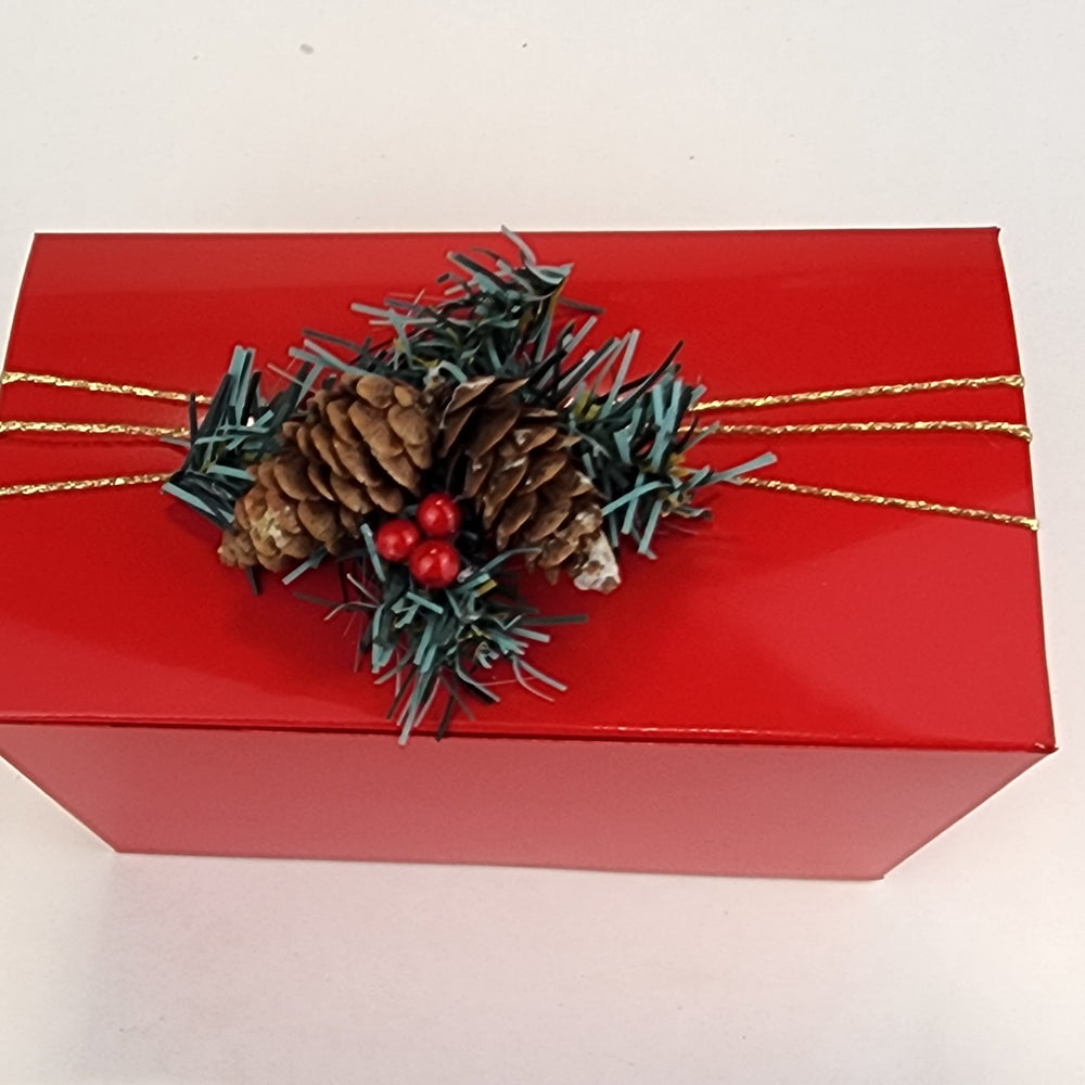 
                  
                    Winter Gift Box
                  
                