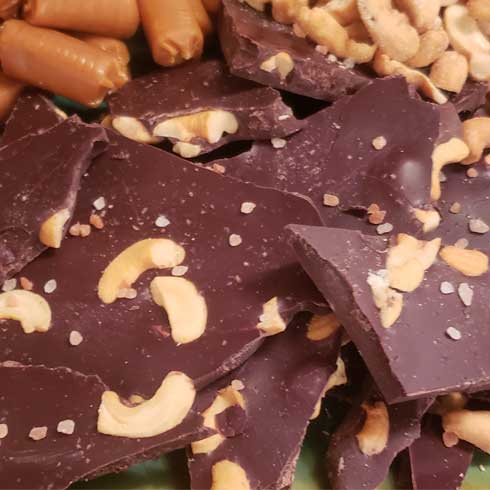 
                  
                    Caramel Cashew Bark
                  
                